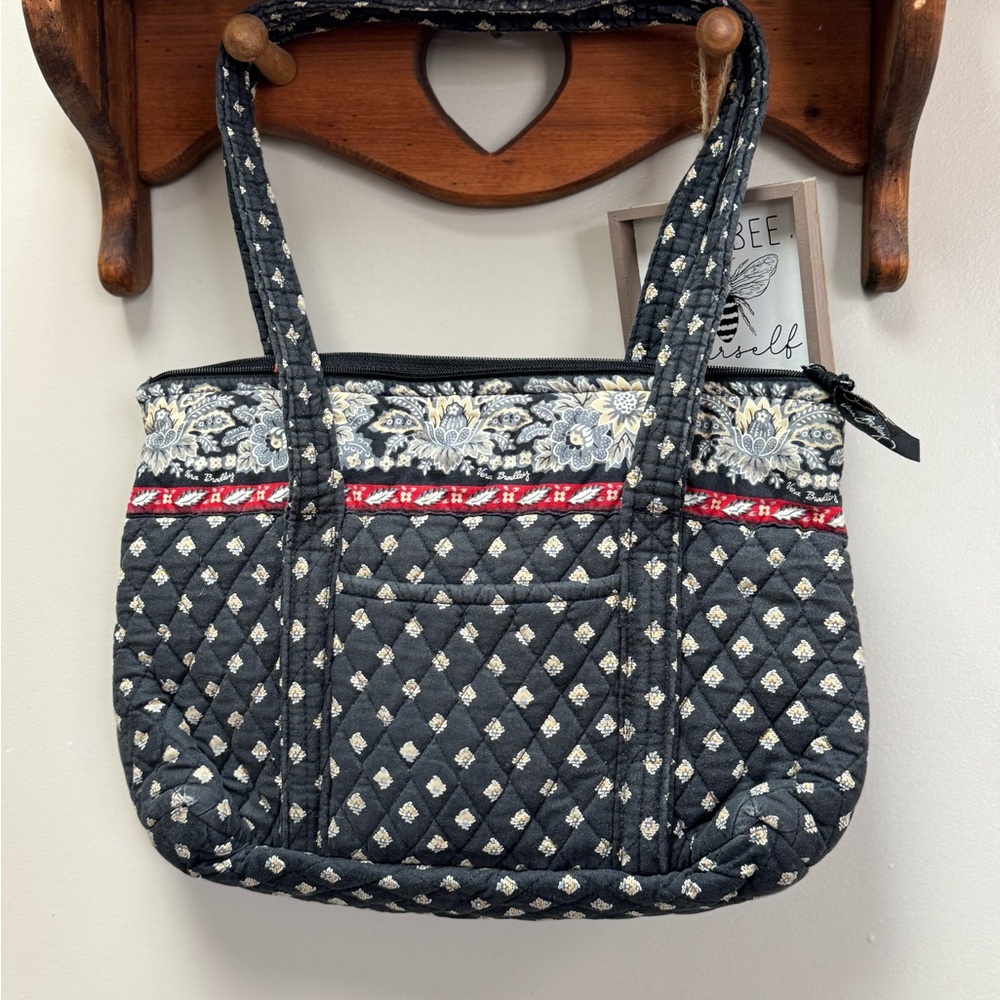 Vera Bradley Black and White Shoulder Bag with Classic Design